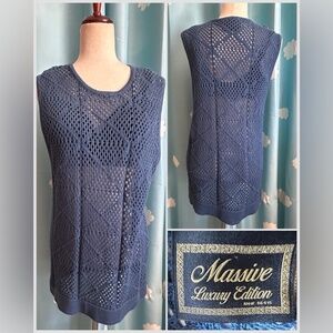 Massive Luxury Edition sweater vest tunic- M